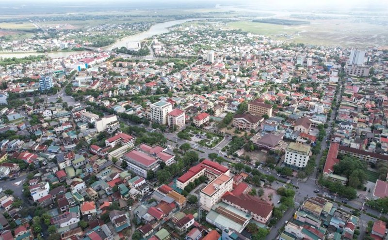 Quang Tri province is studying the plan to merge commune-level administrative units from 119 units to about 60 units. Photo: H. Tho