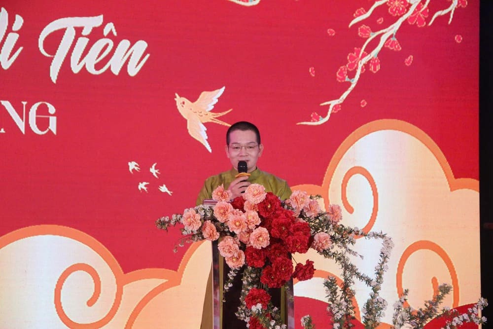 Voi nhung buoc di kien tri va tam huyet, thay Huyen Tich va nhung nguoi to chuc hy vong rang le hoi Bach Thien Hieu Vi Tien se duoc don nhan va tro thanh mot phan khong the thieu trong doi song tinh than cua nguoi Viet nham lan toa gia tri dao duc va nhan van trong xa hoi hien dai.