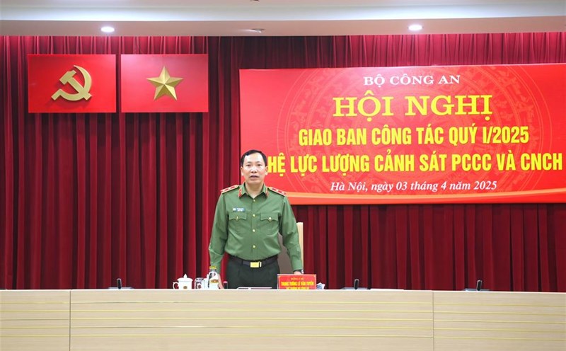 Deputy Minister of Public Security Le Van Tuyen chaired the conference. Photo: Ministry of Public Security