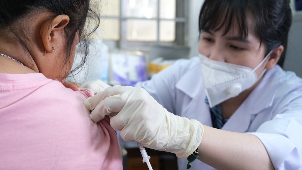 Measles is complicated, parents speed up vaccination of their children