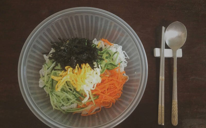 Fiber helps balance blood sugar levels. Photo: Ha May