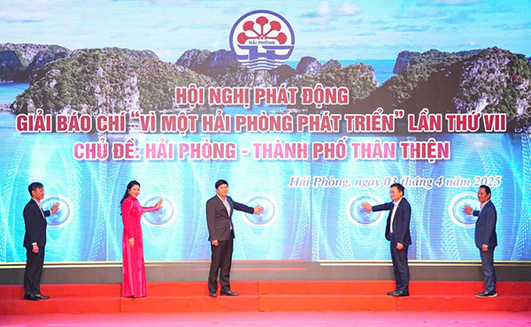 Los delegados lanzaron el Premio de Periodismo "Por un Mar de Desarrollo". Imagen de la pelicula