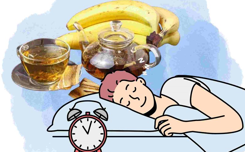 How to make banana peel tea to help sleep well at home. Graphics: Dinh Dinh