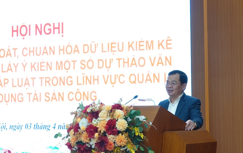 El Sr. Nguyen Tan Thinh - Director del Departamento de Administracion de Propiedades Publicas, Ministerio de Hacienda - pronuncio el discurso de apertura de la conferencia. Imagen: Ministerio de Hacienda