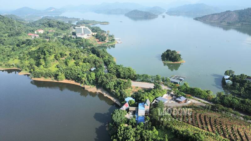 Nui Coc Lake is an ideal tourist destination in Thai Nguyen. Photo: Lam Thanh
