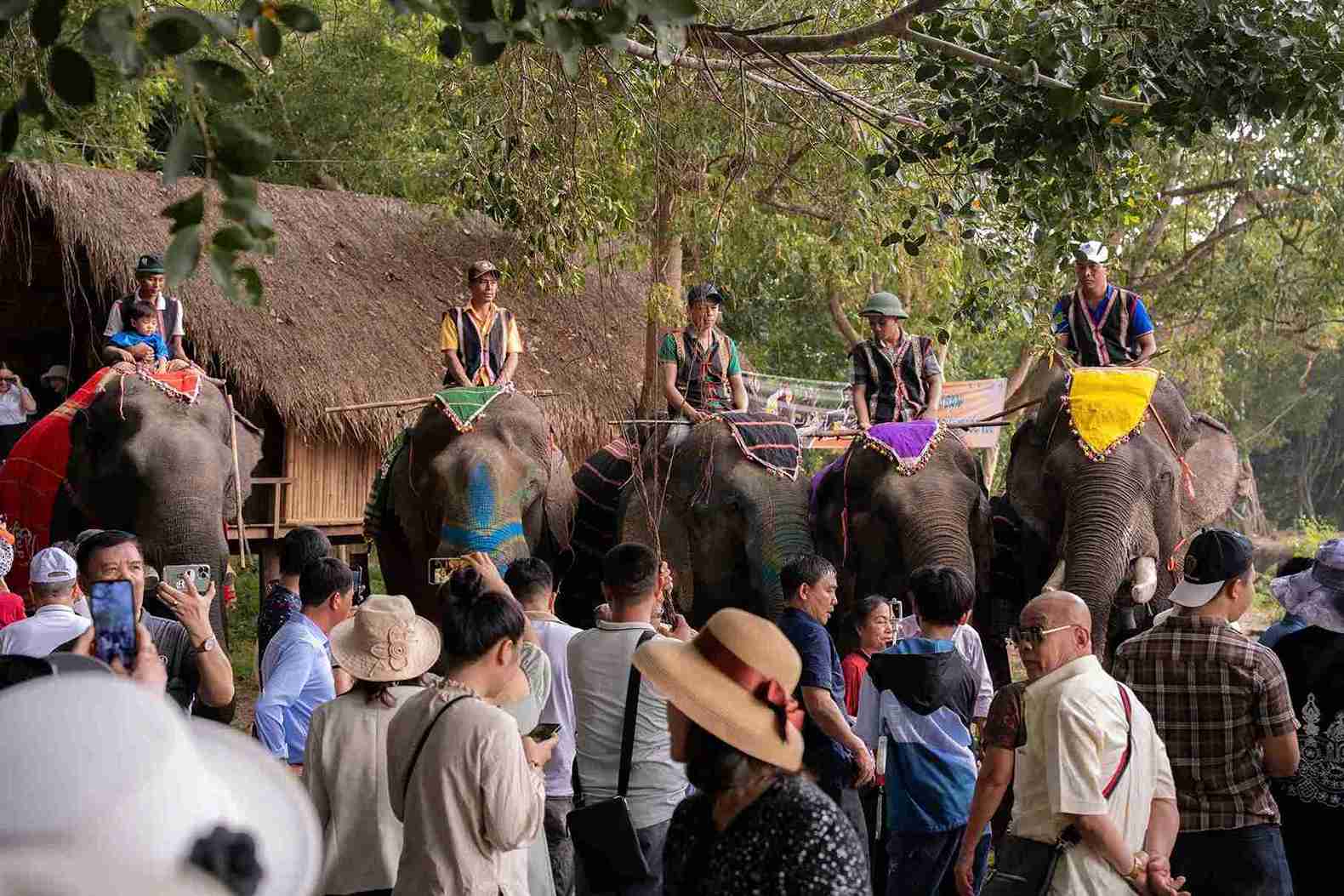 Tourists visit Dak Lak province during the April 30 and May 1 holidays. Photo: Bao Trung