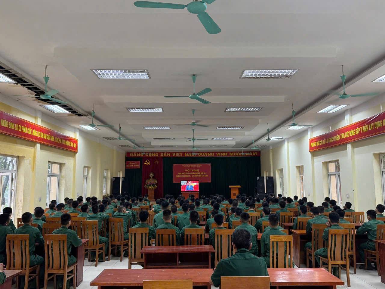 Los guardias fronterizos se dirigen hacia el sur. Imagen de la pagina web de la organizacion