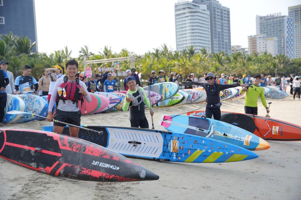 La gente, los visitantes esperan una nueva experiencia en Son Tra, Danang. Foto: BQL Peninsula de Son Tra y las playas de Danang