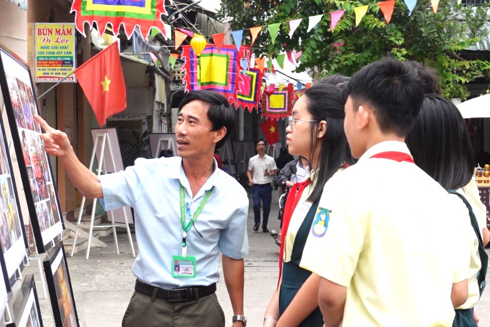 Opening of the Village Dinh Festival in the center of Da Nang city. Photo: Tran Thi