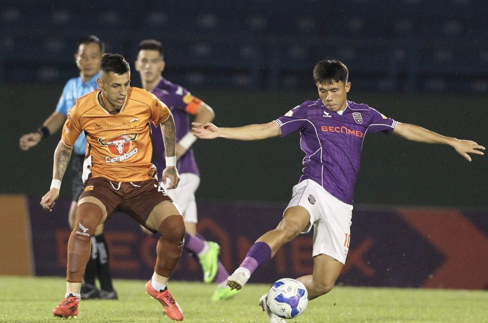 Hoang Anh Gia Lai will have a difficult match against Binh Duong at home. Photo: VPF