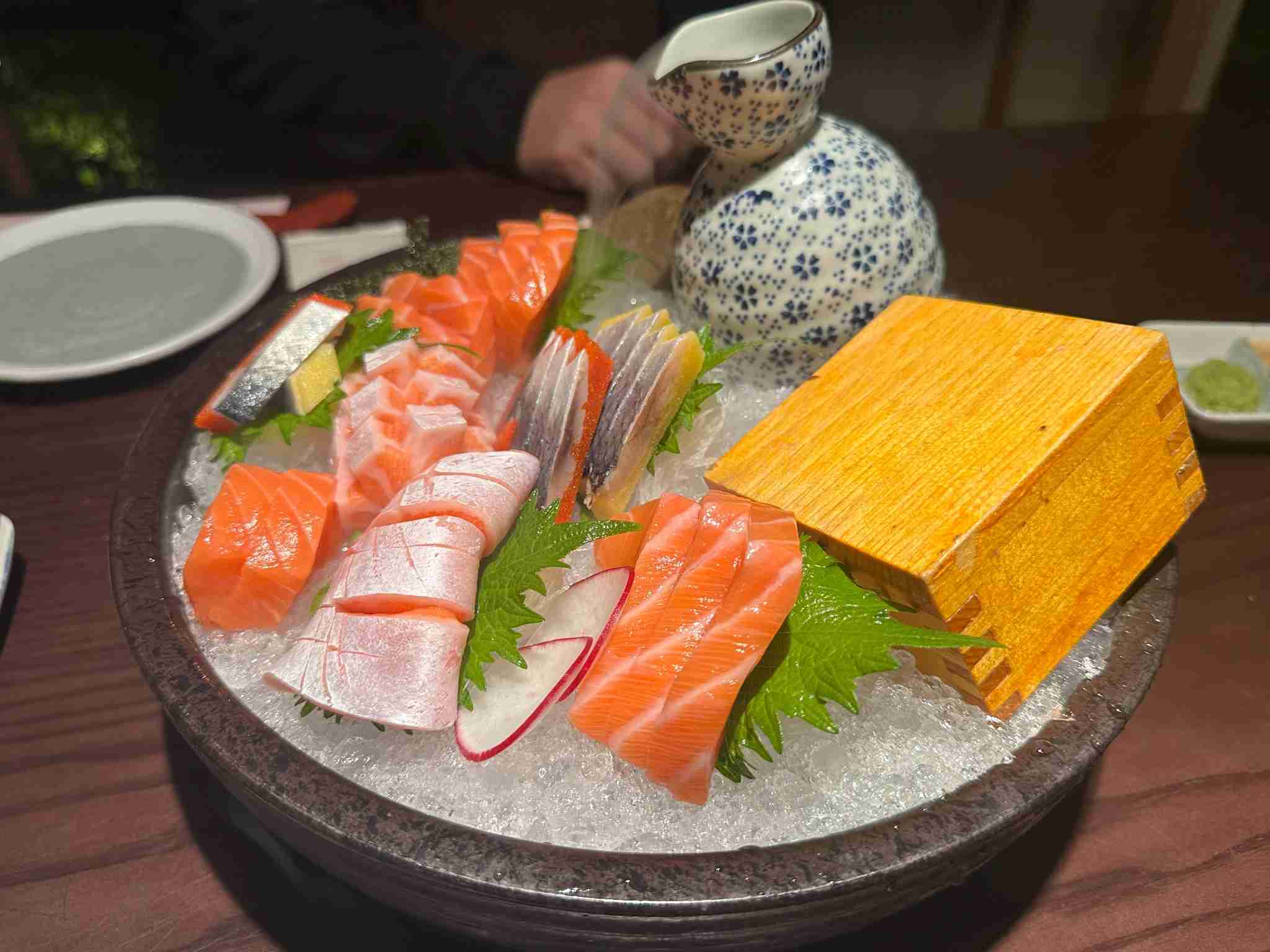 Eating salmon at any time of the day is best for your health. Photo: Thuy Duong