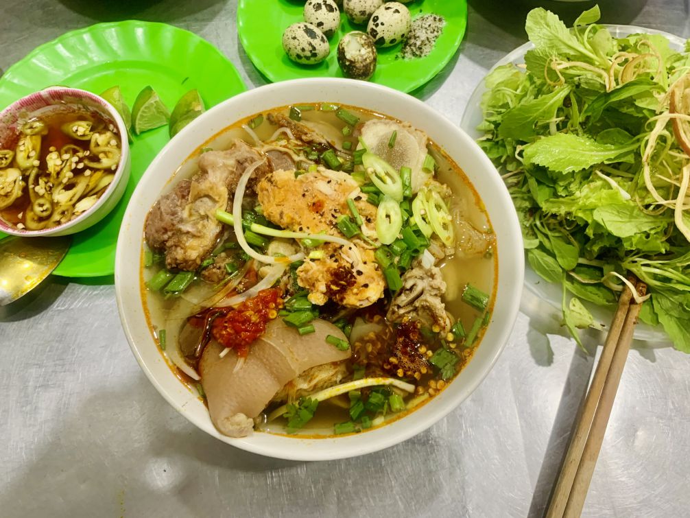 "Landfill broken rice". Photo: An Le