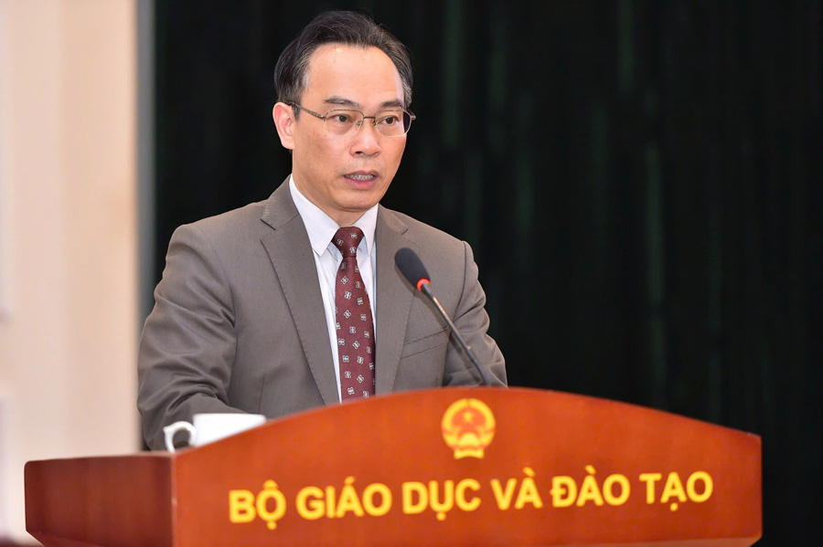 Reasons for needing to immediately convert university admission scores to a common scale