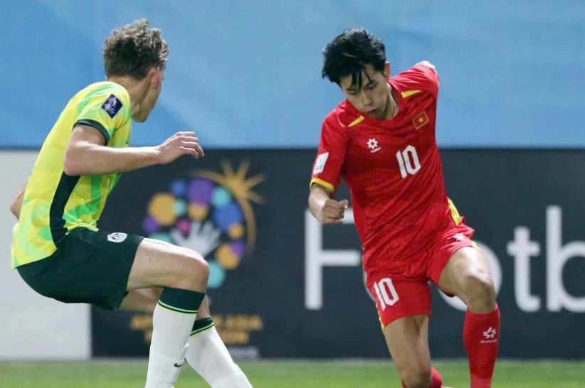 U17 Vietnam is in 3rd place in Group B after the opening match. Photo: VFF
