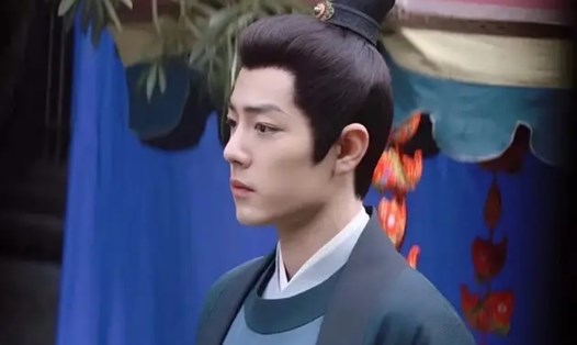 Tiêu Chiến trở lại với Tàng Hải truyện. Ảnh: VieON.