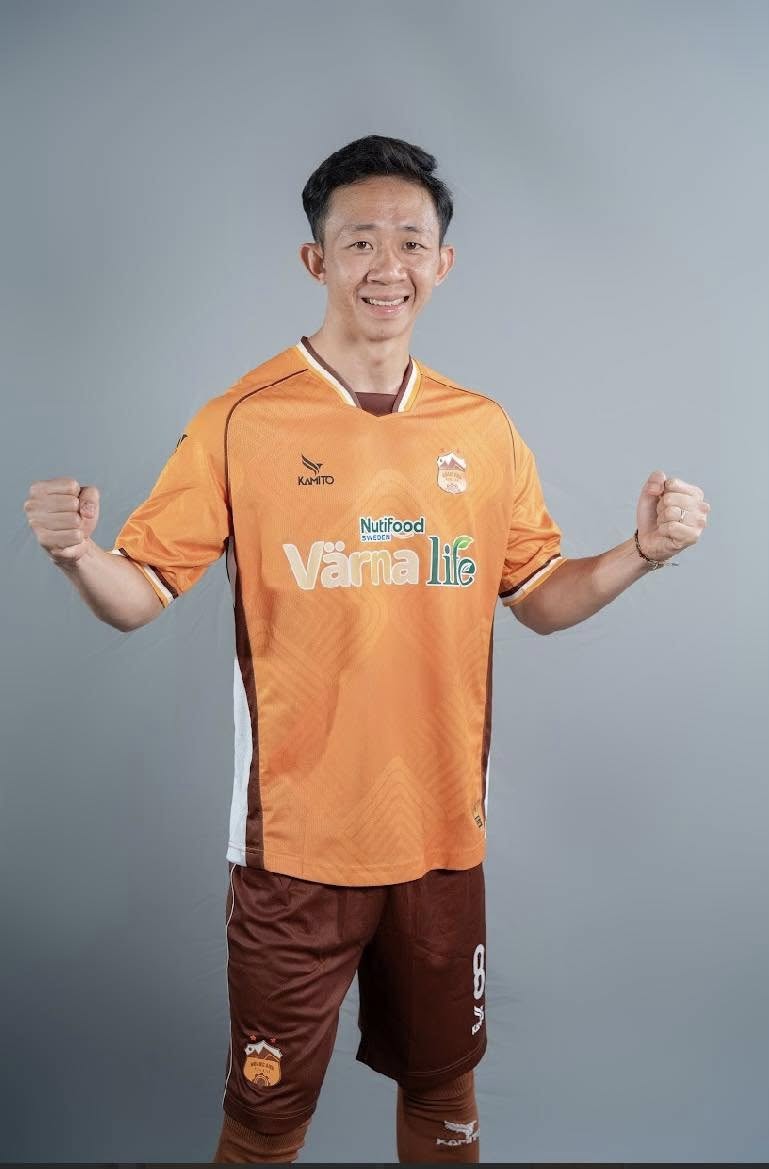 Mau ao moi cua Hoang Anh Gia Lai. Anh: HAGL FC