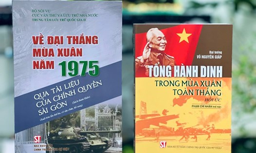 2 ấn phẩm đặc biệt về đại thắng mùa Xuân năm 1975 vừa được giới thiệu, ra mắt bạn đọc. Ảnh: Ái Vân