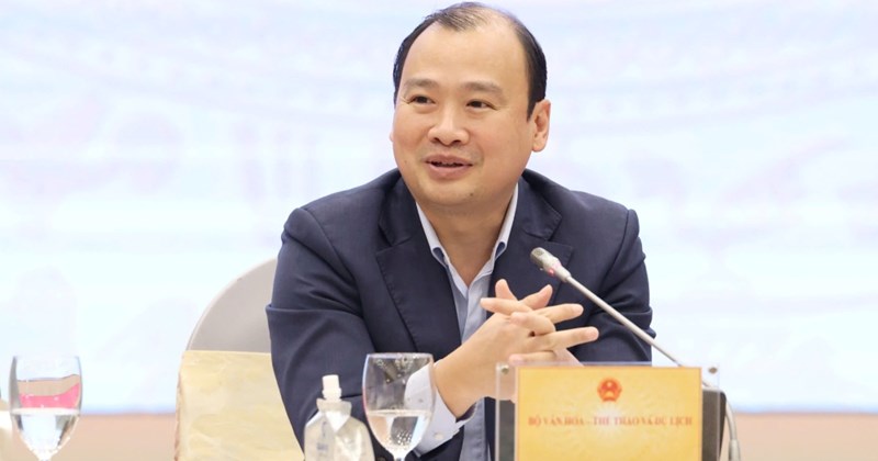 Tăng Mức Phạt và Hạn Chế Hoạt Động với Người Nổi Tiếng Vi Phạm Quảng Cáo