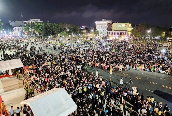 The opening ceremony is scheduled to take place at 7:30 p.m. on April 11 at Pham Van Dong Street Square, Quang Ngai City. Photo: Vien Nguyen.