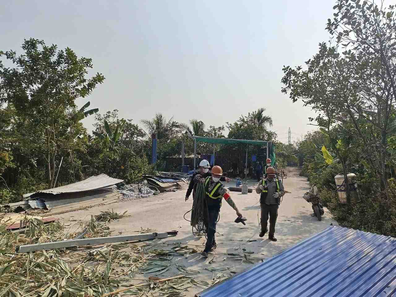The authorities dismantled the construction violating construction order in An Dong ward. Photo: An Duong Commercial Center, Hai Phong