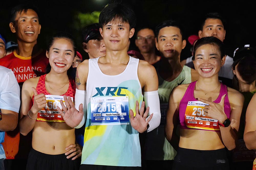 Cac van dong vien hang dau cua chay bo Viet Nam gop mat o VTV Phu Quoc Marathon 2025. Anh: BTC