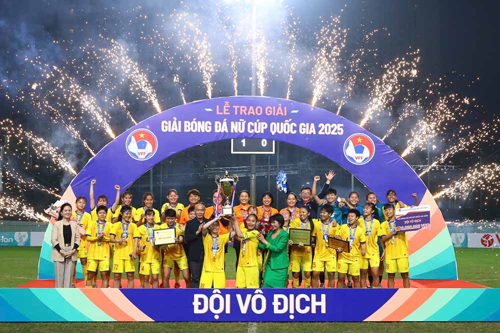 Ho Chi Minh City won the 2025 Women's National Cup after a victory over Thai Nguyen T&T in the final. Photo: VFF