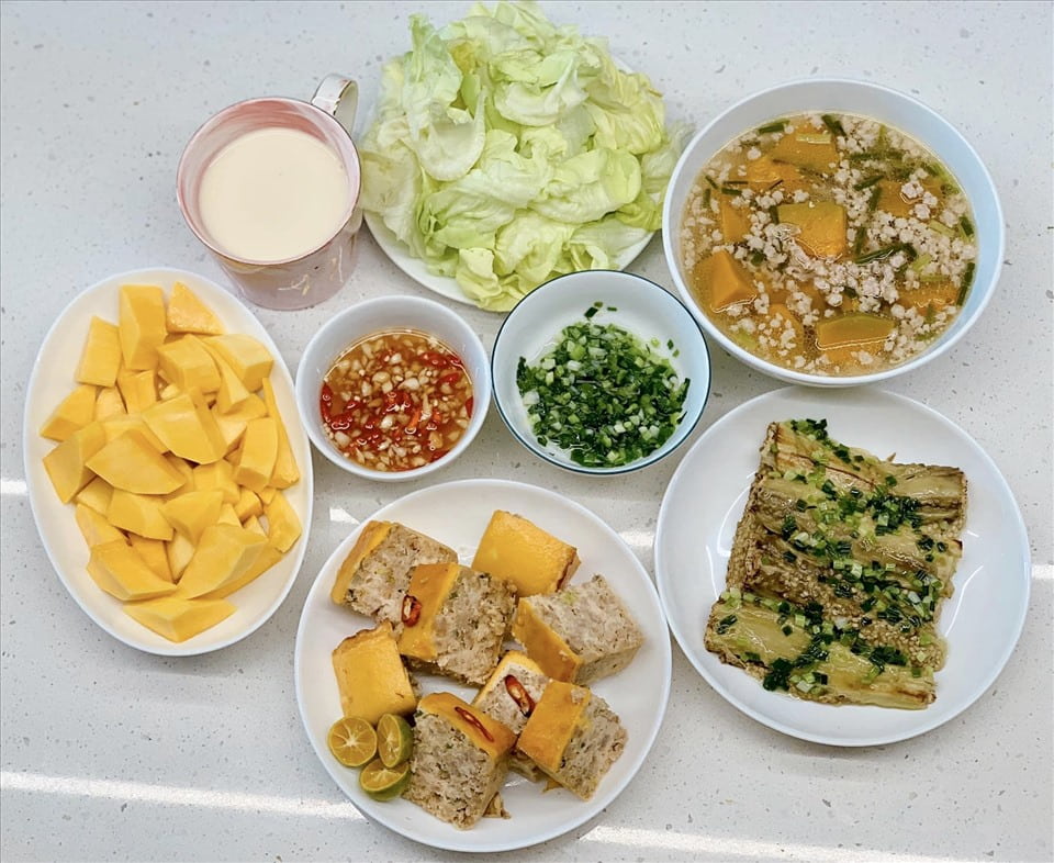 Intermittent fasting can help reduce visceral fat without much exercise. Illustrative photo: Khanh Linh.