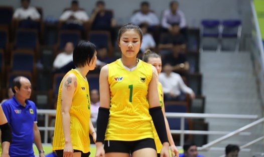 Đối chuyền Trà My của VTV Bình Điền Long An bỏ ngỏ về khả năng ra sân trận chung kết Cúp Hùng Vương 2025. Ảnh: Chi Trần
