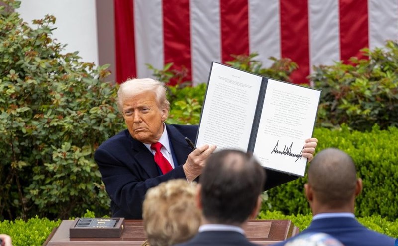 US President Donald Trump announced global counterpart tariffs on April 2, 2025. Photo: Xinhua