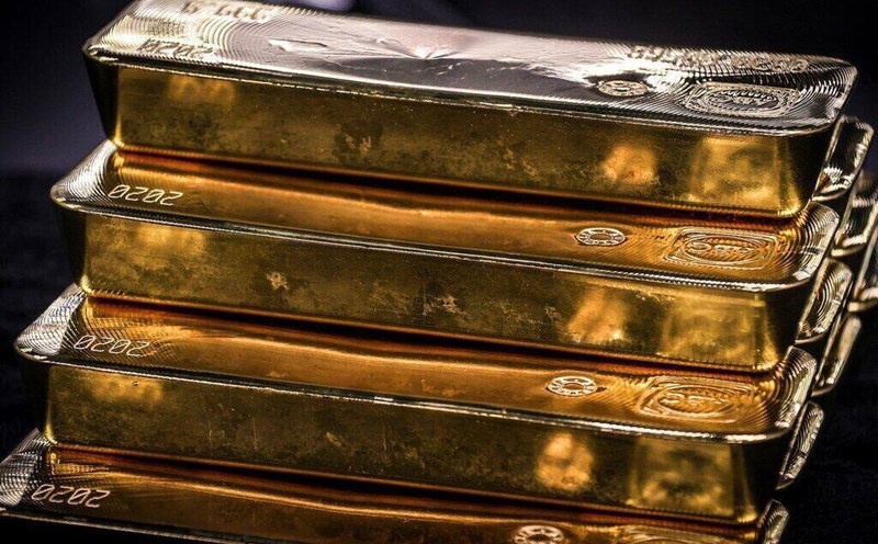 Russia has quietly increased its gold reserves since 2014. This amount of gold became a surprise save for Moscow. Photo: AFP