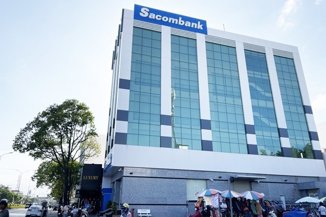 La sucursal de Sacombank en Cam Ranh, donde se perdieron los depositos de los clientes. Imagen de Hyo Long