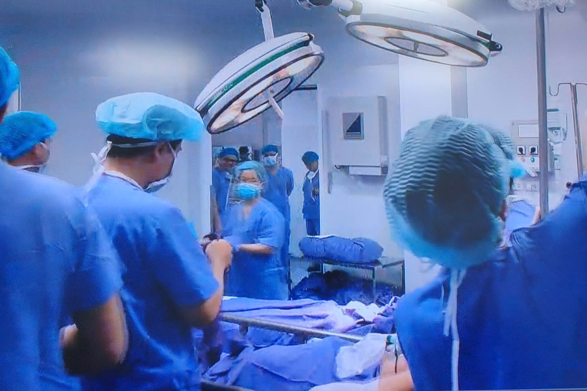 Preparate para el trasplante de riñon en el Hospital General de la Provincia de Quang Ninh. Imagen: El Renacimiento