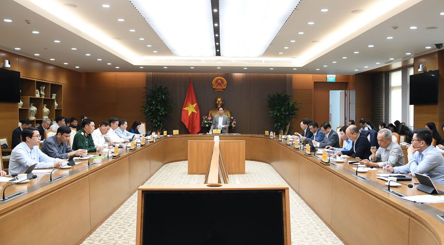 The meeting of the Working Group on enhancing cooperation and proactively adapting to adjustments to US economic and trade policies. Photo: VGP