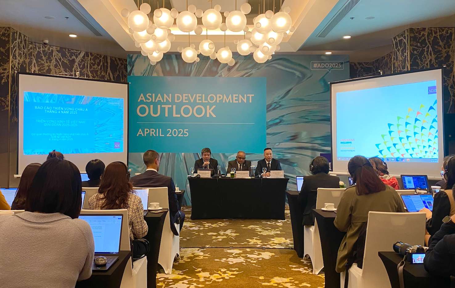 ADB forecasts Vietnam's economy to grow GDP by 6.6% in 2025. Photo: Tuyet Lan