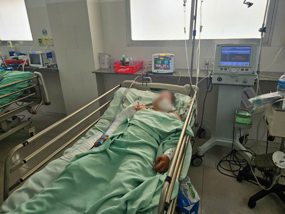 El paciente H fue operado, tratado despues de ser atacado inesperadamente por un pitbull. Imagen de la pagina