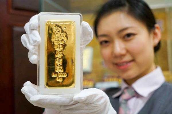Chinese investors poured $1 billion into gold for a week. Illustrative photo: Xinhua