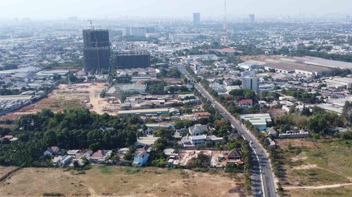 El Consejo de Administracion de la provincia de Binh Duong aprueba el precio unico de la tierra para el proyecto de bienes raices en la ciudad de Tuol Sleng y la ciudad de Thuyen An. Imagen: El peso