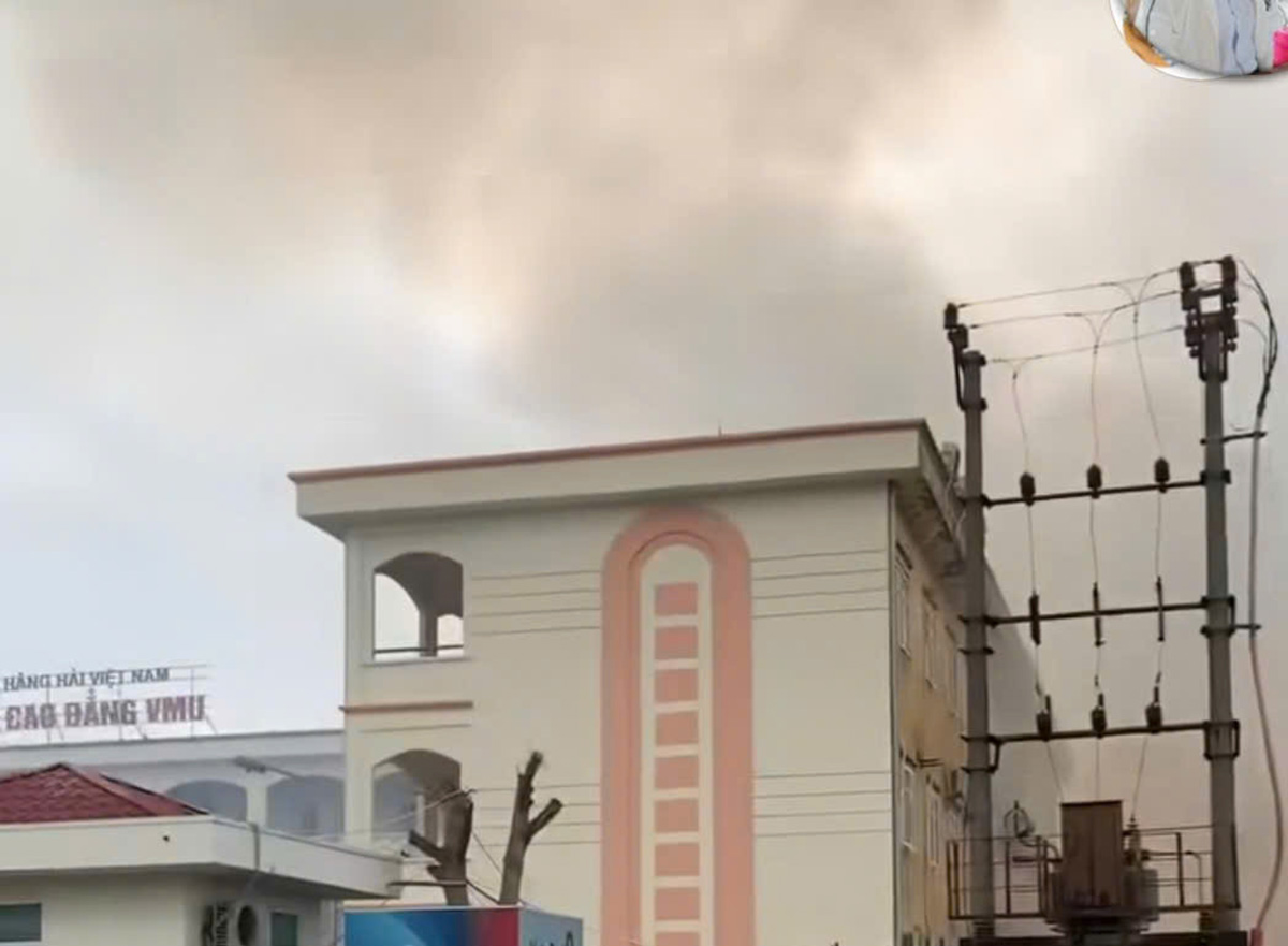 The fire in Quan Toan ward, Hong Bang district, Hai Phong was promptly extinguished at 4:00 p.m. the same day. Photo: Provided by the people
