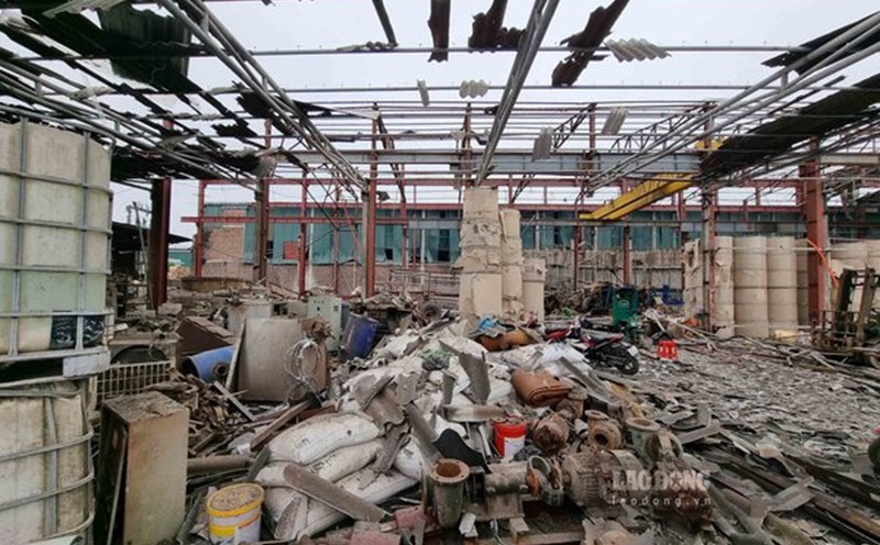 Scene of a work accident at a paper factory in Tien Du district, Bac Ninh province that killed 1 person in April 2024. Photo: Van Truong
