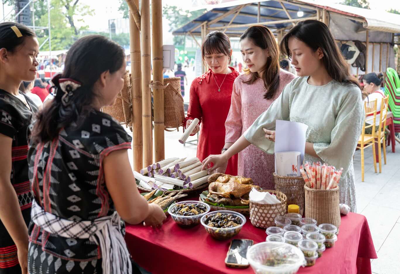 Day la mot trong nhung su kien thuoc Nam Du lich quoc gia va Festival Hue 2025, nham quang ba am thuc Viet, dac biet la am thuc Hue, den voi du khach va nguoi dan. Chuong trinh gop phan bao ton, phat huy gia tri truyen thong, dong thoi khang dinh thuong hieu “Hue - Kinh do am thuc”, huong toi tro thanh hoat dong thuong xuyen tai co do.