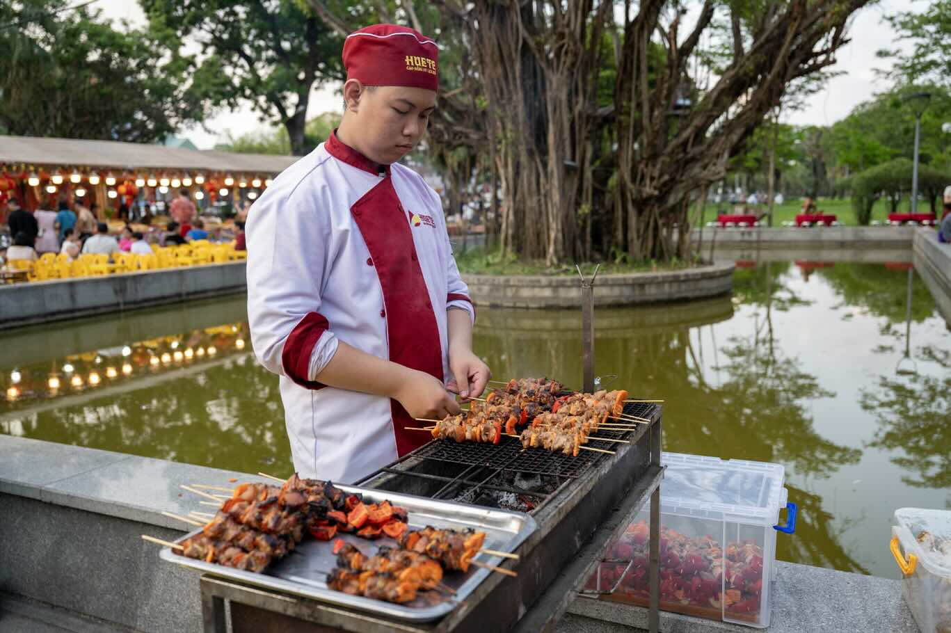 Chuong trinh “Hue - Kinh do am thuc” ket thuc vao ngay 2.5.