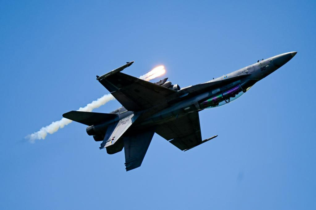 Confirmo que algunos aviones de la Royal Air Force comenzaron a combatir con los Estados Unidos en el Medio Oriente. Imagen de la agencia Xinhua