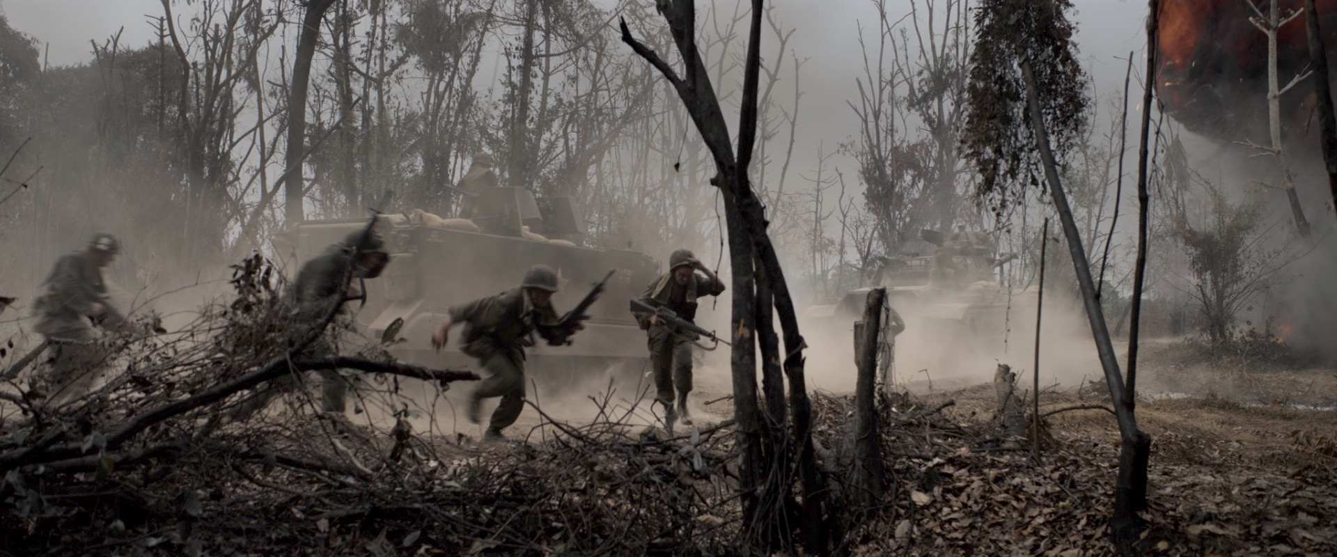 Canh phim “Dia dao: Mat troi trong bong toi“. Anh: Dai dien nha san xuat cung cap