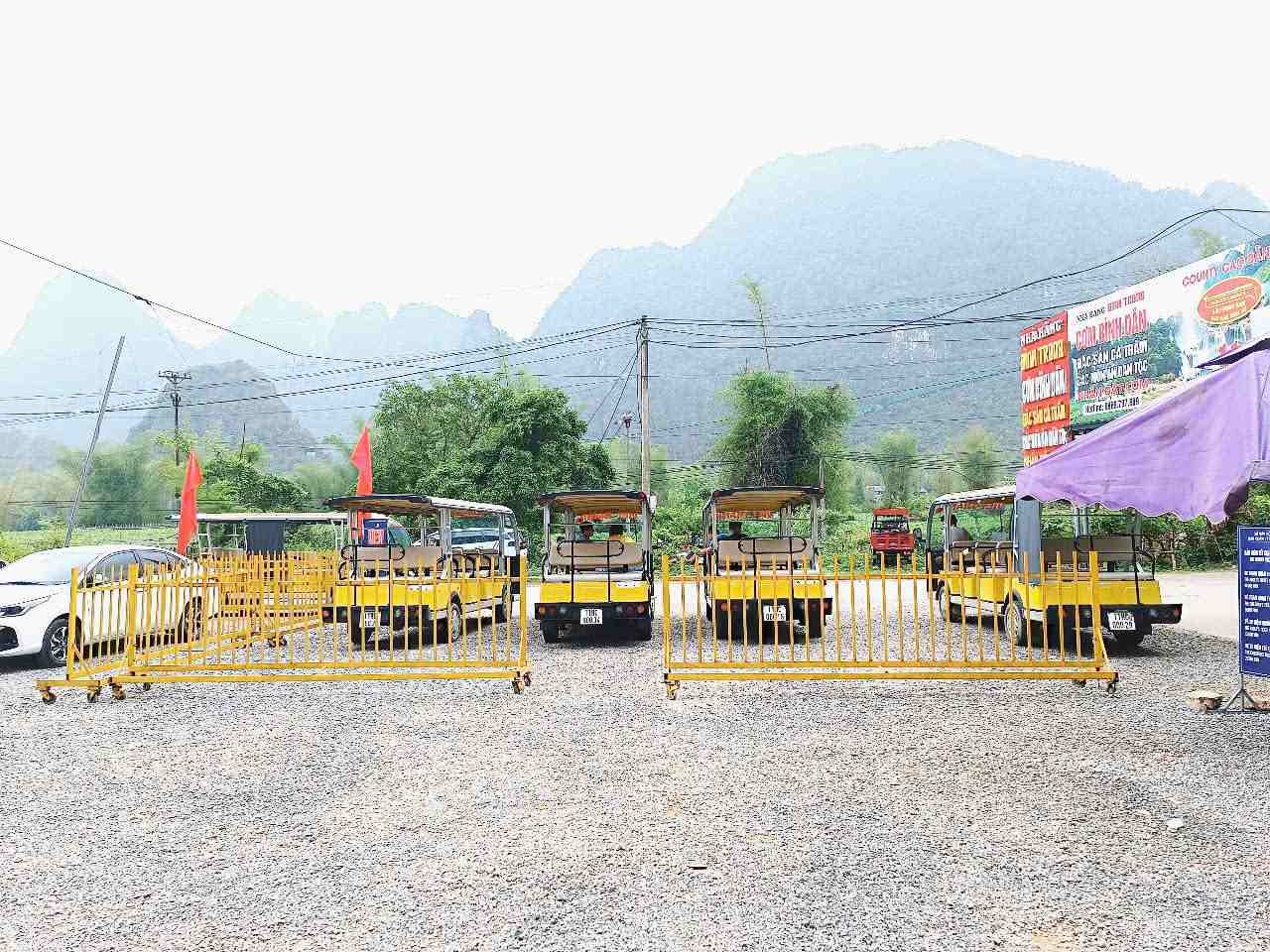 Bai do xe duoc di doi ra diem moi. Anh: Nhu Hue