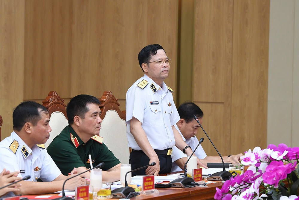 Lieutenant General Nguyen Van Bong is one of the military officers who have recently retired. Photo: Ministry of National Defense