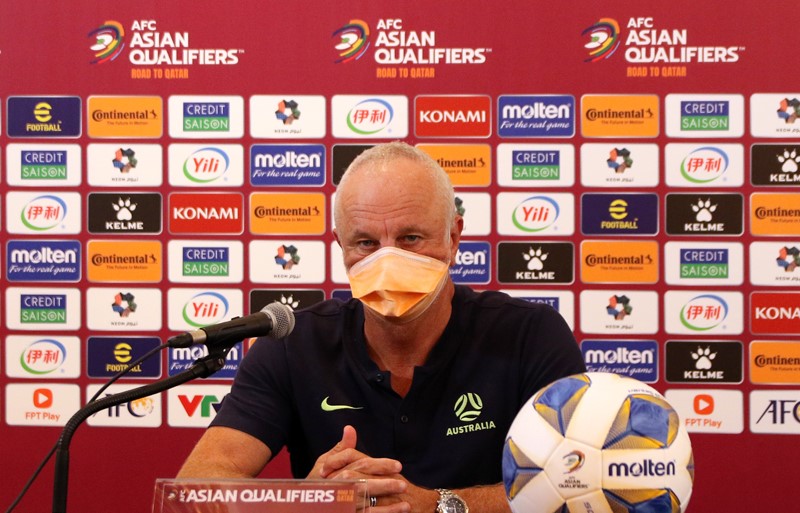 Graham Arnold, tan huan luyen vien tuyen Iraq duoc ky vong se giup doi gianh ve du World Cup 2026. Anh: VFF