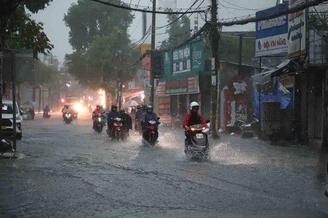 Mưa to ở Nam Bộ sẽ còn kéo dài trong 3 ngày tới