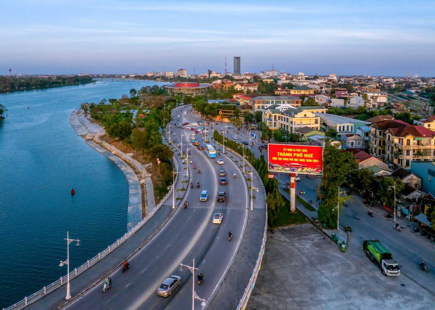 Hue city seen from above. Photo: Nguyen Phong.
