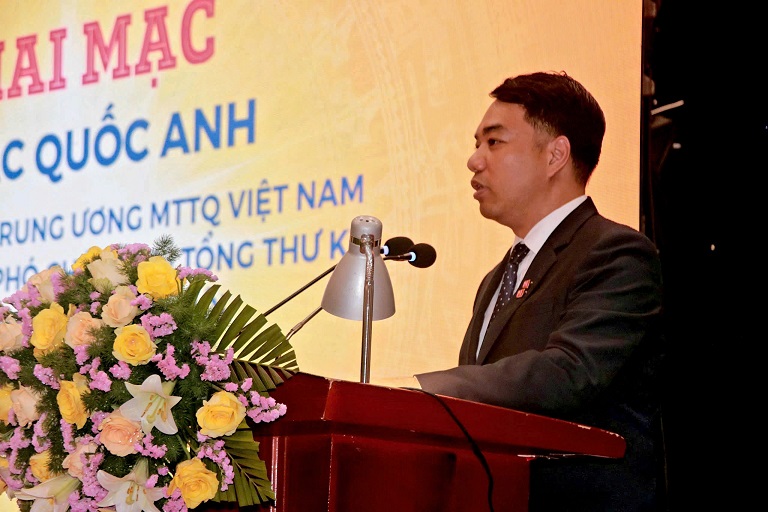 TS Mac Quoc Anh danh gia ve su lon manh cua doanh nghiep. Anh: Vu Long