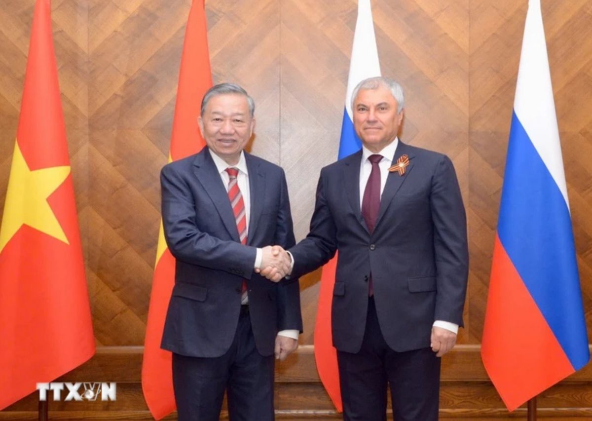 General Secretary To Lam met with Chairman of the State Duma of the Russian Federation Vyacheslav Volodin. Photo: VNA